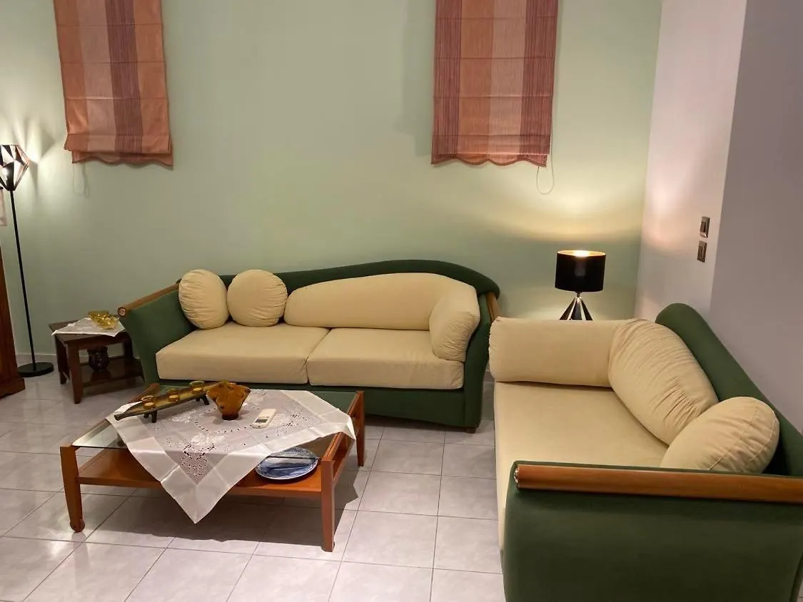 Villa Tzitzifies Kourouklata